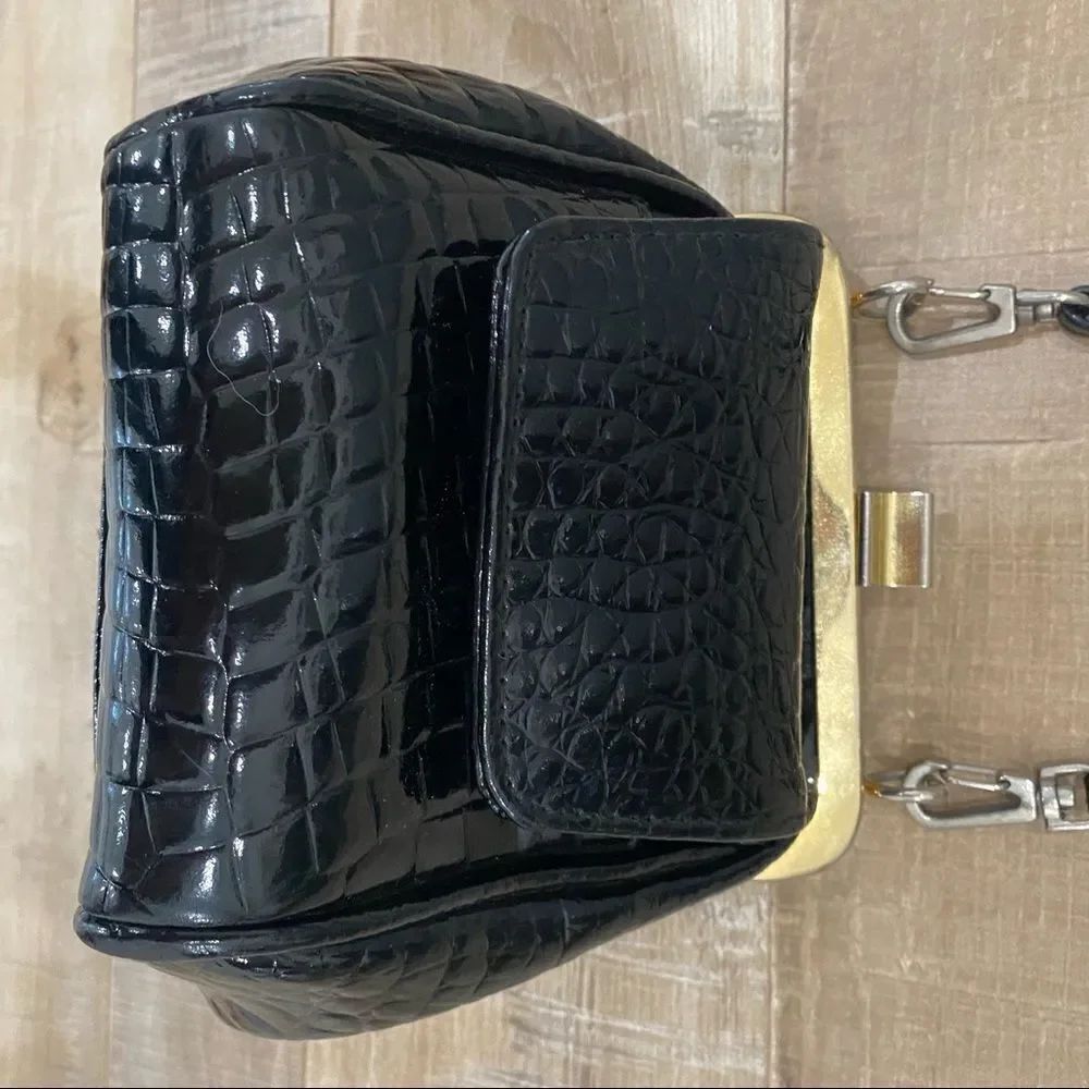 🌟 VINTAGE Faux Croc Patent Crossbody Purse Bag - Picture 4 of 9